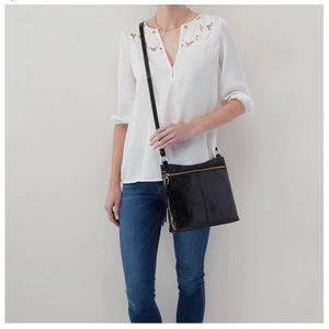 Hobo Cambel Crossbody